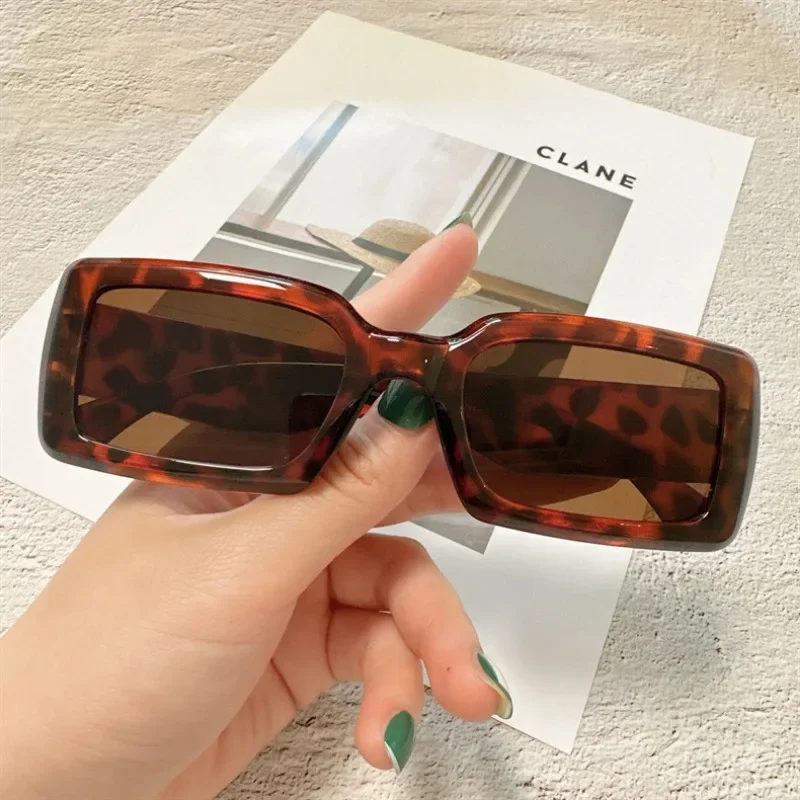 New Small Rectangular Women's  - Designer Sunglasses 评论和价格