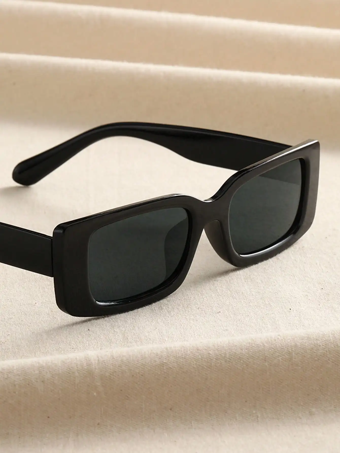 1 PCs Unisex Black Plastic Squ - Sunglasses Uv400 评论和价格